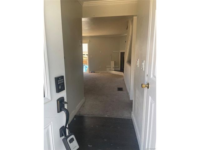 23 S Nome St B, Aurora, CO 80012