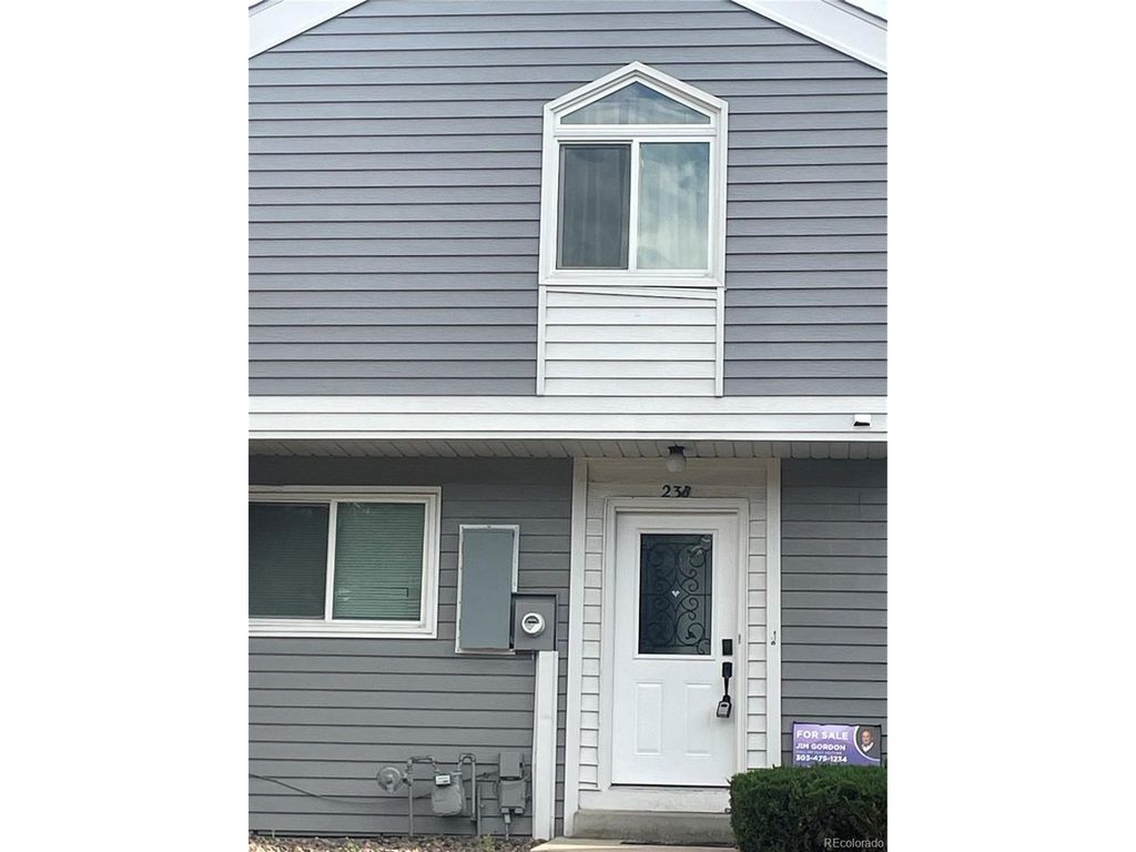 23 S Nome St B, Aurora, CO 80012