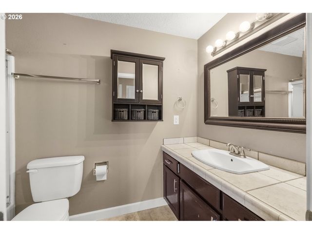 21831 Sw KRISTIN Ct, Beaverton, OR 97003