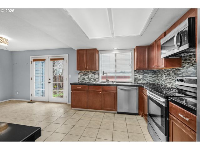 21831 Sw KRISTIN Ct, Beaverton, OR 97003