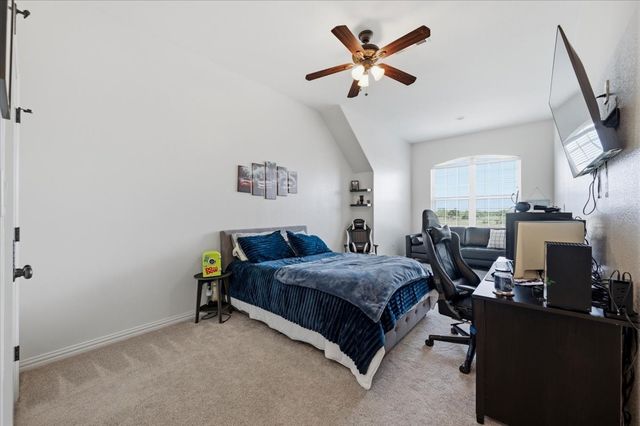 975 Fm 85, Ennis, TX 75119