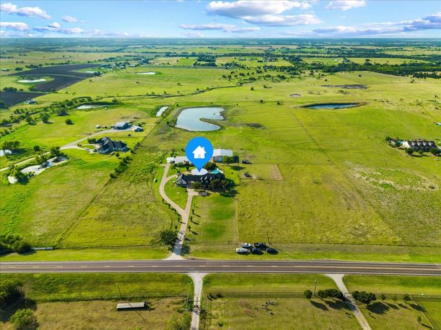 975 Fm 85, Ennis, TX 75119