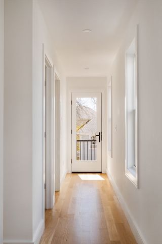 9 Olive Ave 2, Somerville, MA 02143