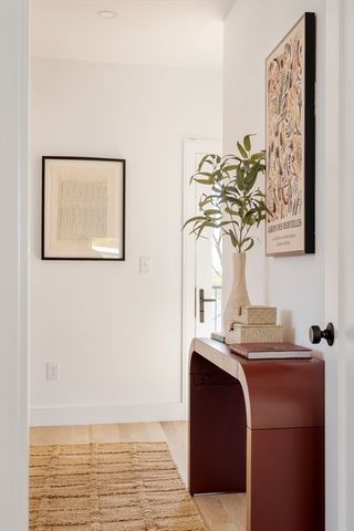 9 Olive Ave 2, Somerville, MA 02143