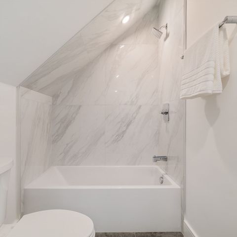 9 Olive Ave 2, Somerville, MA 02143