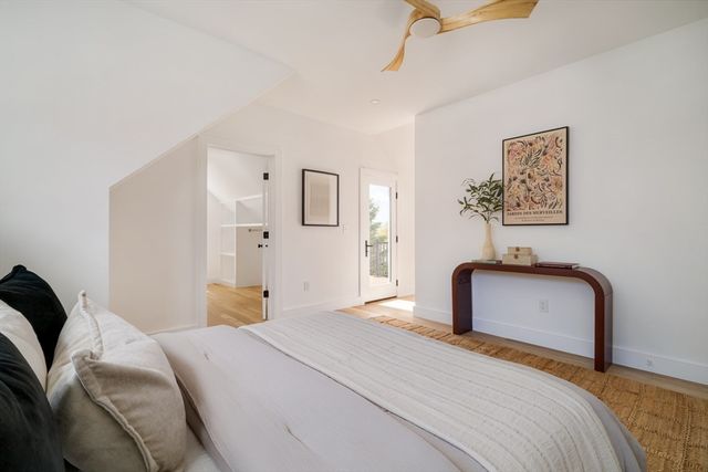 9 Olive Ave 2, Somerville, MA 02143