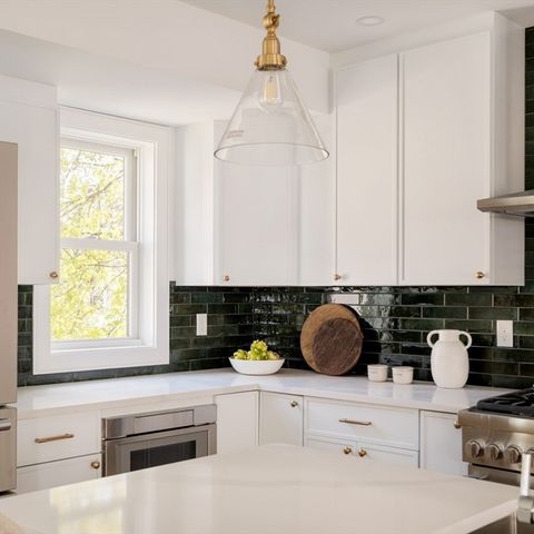 9 Olive Ave 2, Somerville, MA 02143