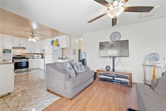 8634 Park Street 3, Bellflower, CA 90706
