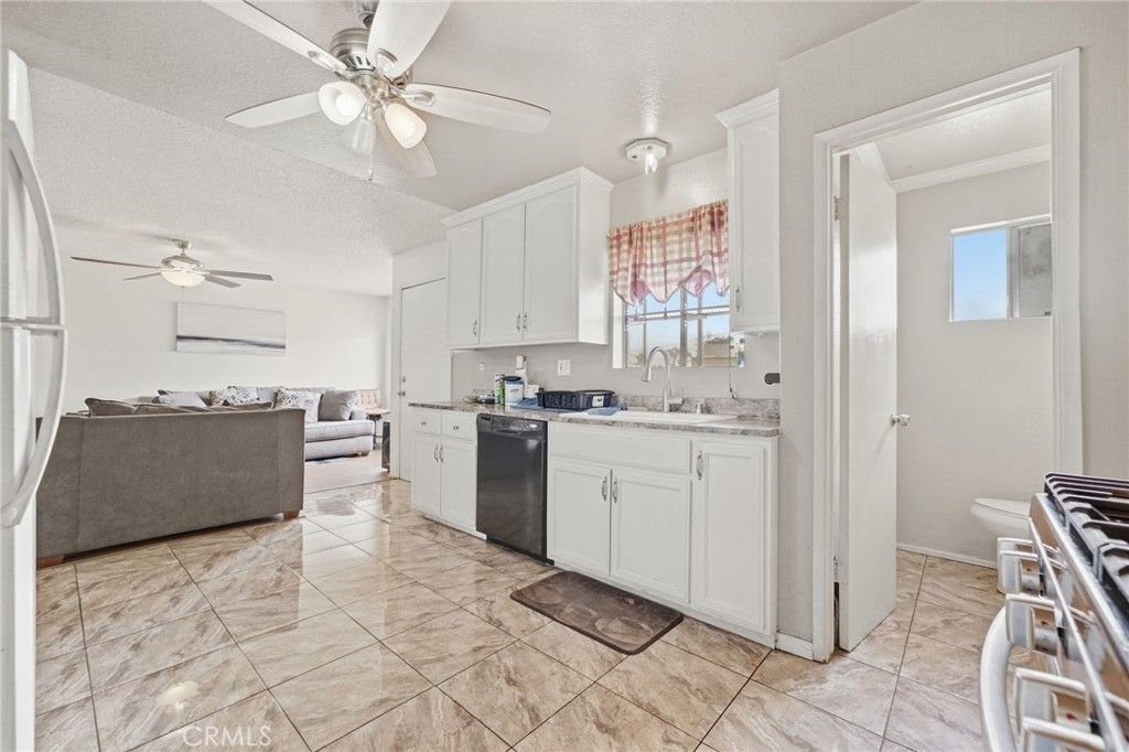 8634 Park Street 3, Bellflower, CA 90706 — photo 4