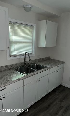 1815 Berdan Avenue, Toledo, OH 43613