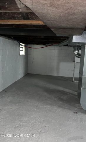 1815 Berdan Avenue, Toledo, OH 43613