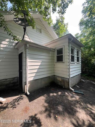 1815 Berdan Avenue, Toledo, OH 43613