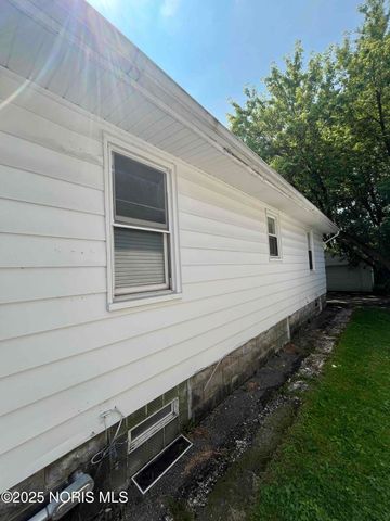 1815 Berdan Avenue, Toledo, OH 43613