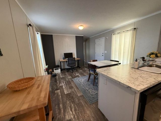 219 Daisy Lane, Saranac Lake, NY 12983