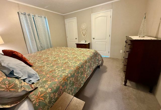 219 Daisy Lane, Saranac Lake, NY 12983