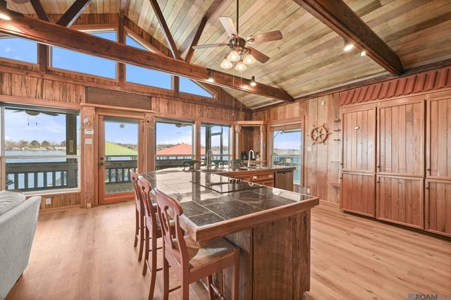 7928 False River Rd, Oscar, LA 70762