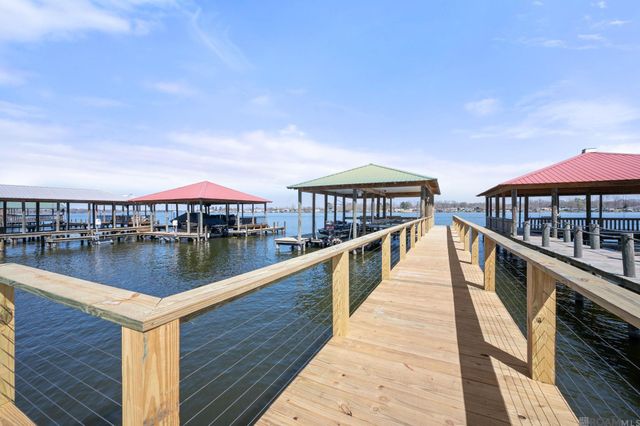 7928 False River Rd, Oscar, LA 70762