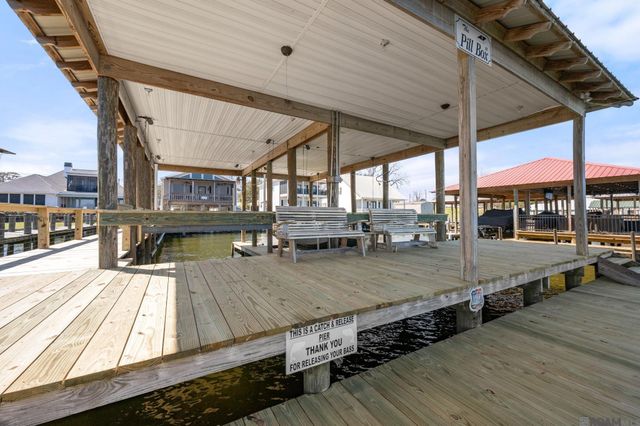 7928 False River Rd, Oscar, LA 70762