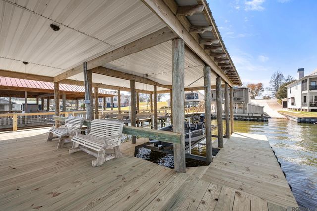 7928 False River Rd, Oscar, LA 70762