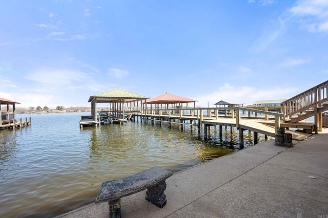 7928 False River Rd, Oscar, LA 70762