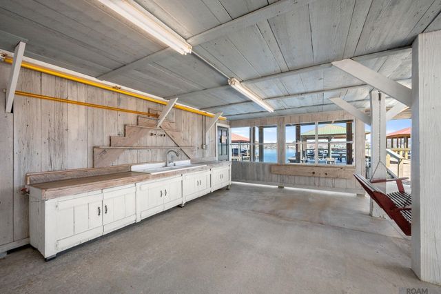 7928 False River Rd, Oscar, LA 70762
