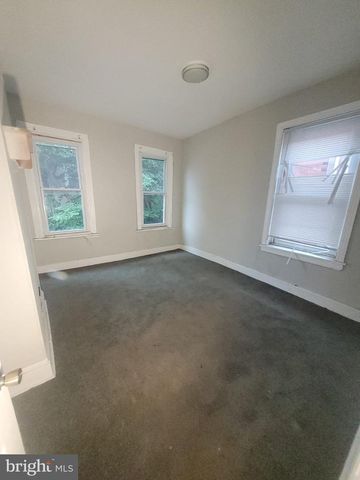 4281 LEIDY AVE, Philadelphia, PA 19104
