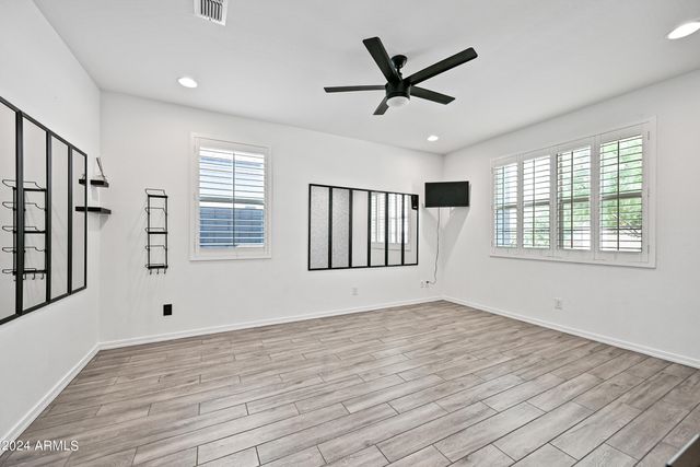 13360 W BRILES Road, Peoria, AZ 85383