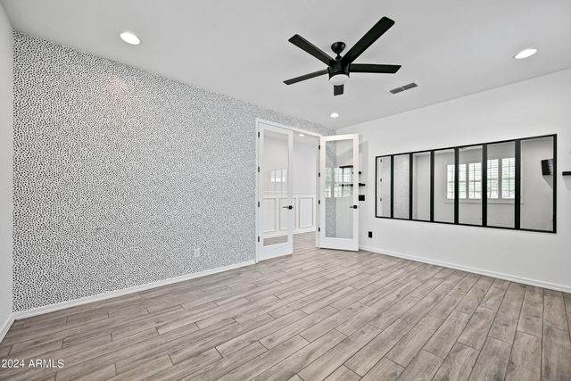 13360 W BRILES Road, Peoria, AZ 85383