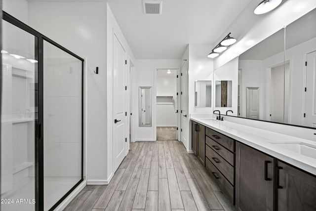 13360 W BRILES Road, Peoria, AZ 85383