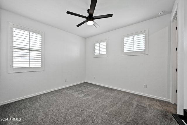 13360 W BRILES Road, Peoria, AZ 85383