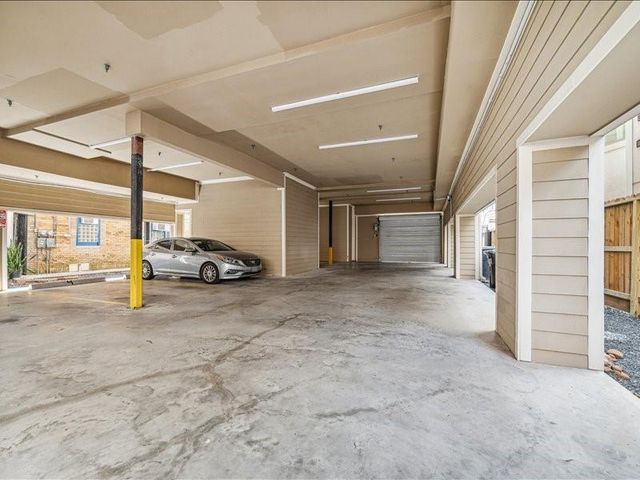 314 W Bell Street, Houston, TX 77019