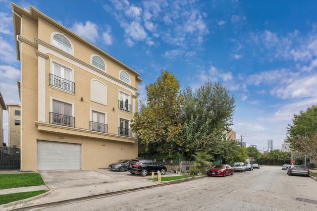 314 W Bell Street, Houston, TX 77019