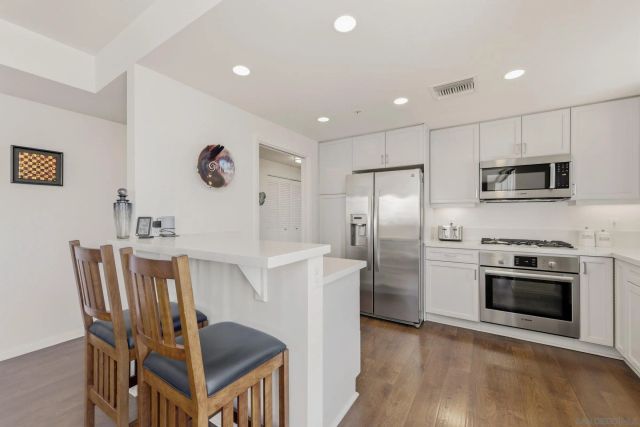 510 1st Avenue 602, San Diego, CA 92101