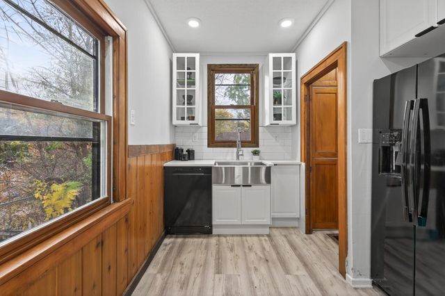 4636 42nd Avenue S, Minneapolis, MN 55406