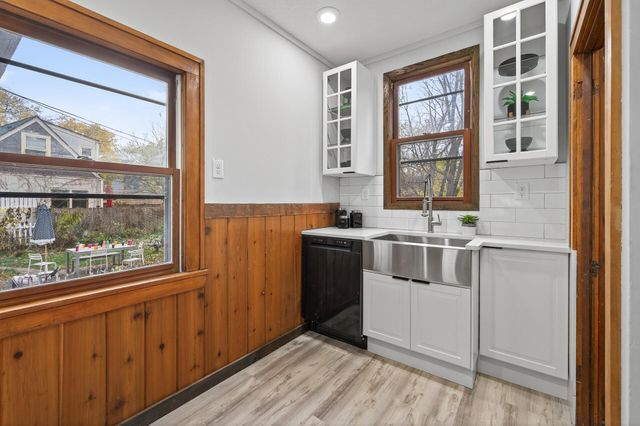 4636 42nd Avenue S, Minneapolis, MN 55406