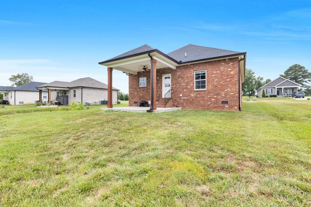 155 Julia Ann Ct, Springfield, TN 37172