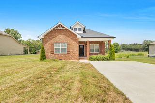 155 Julia Ann Ct, Springfield, TN 37172