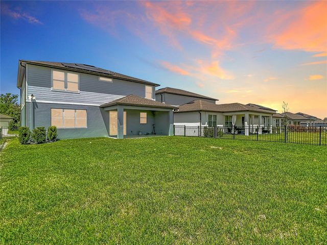 6136 BRADFORD WOODS DRIVE, Zephyrhills, FL 33542