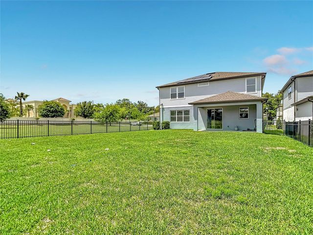 6136 BRADFORD WOODS DRIVE, Zephyrhills, FL 33542