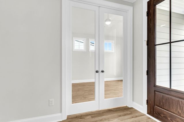 1033 Tributary Boulevard, Hollywood, SC 29449