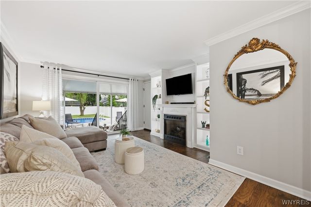 245 Woodridge Avenue, Cheektowaga, NY 14225