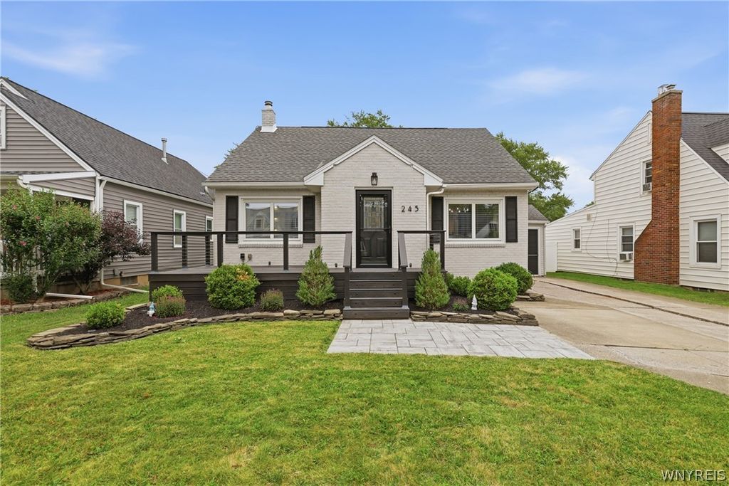 245 Woodridge Avenue, Cheektowaga, NY 14225