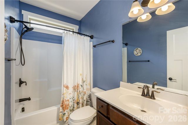 289 Cardwell Lane, Fletcher, NC 28732