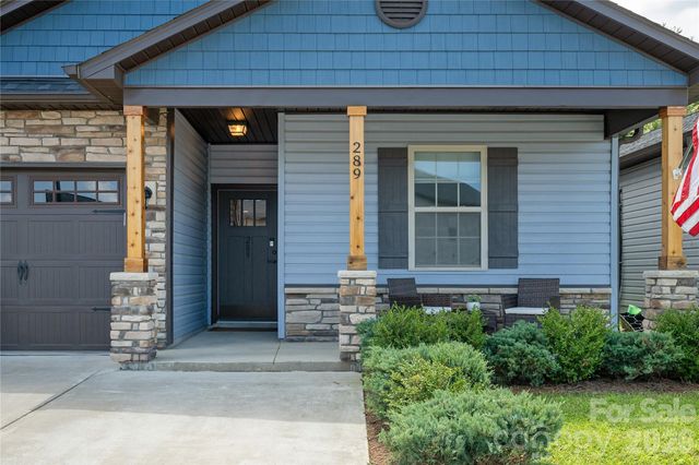289 Cardwell Lane, Fletcher, NC 28732