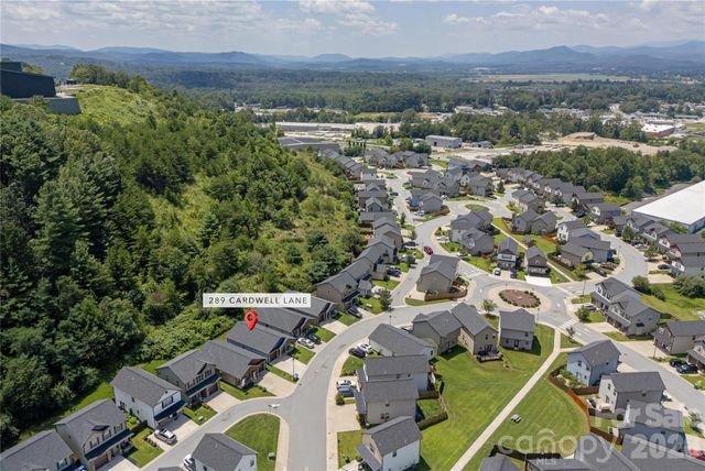289 Cardwell Lane, Fletcher, NC 28732