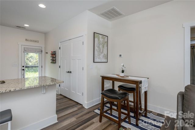 289 Cardwell Lane, Fletcher, NC 28732