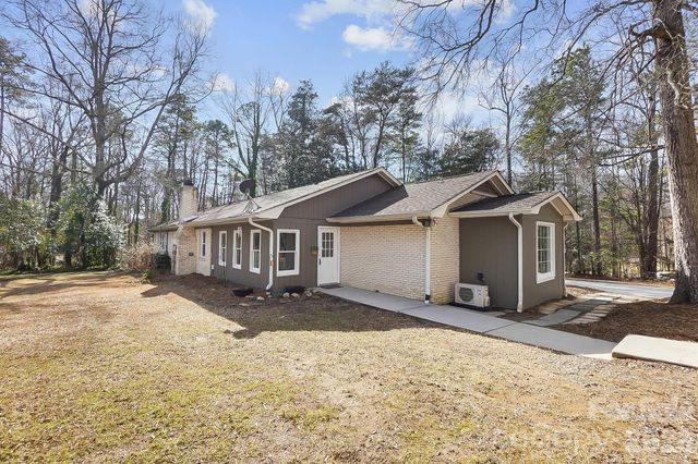1577 Woodcroft Drive, Fort Mill, SC 29708