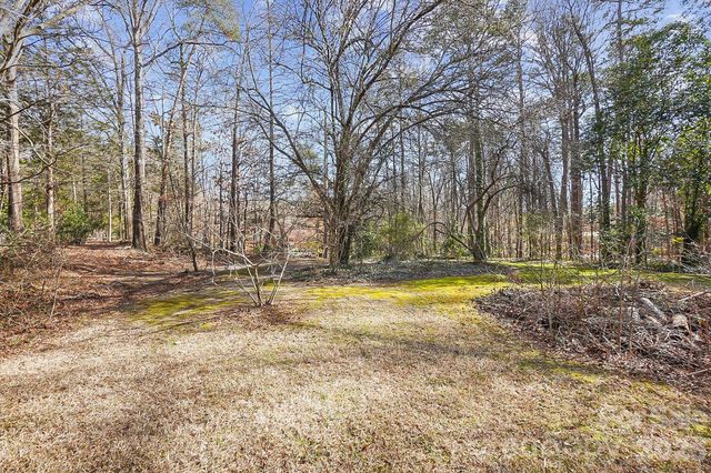 1577 Woodcroft Drive, Fort Mill, SC 29708