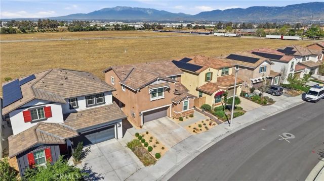 1679 Camellia, Redlands, CA 92374