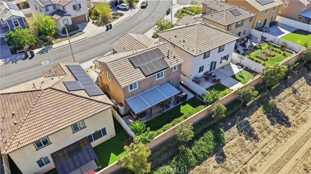 1679 Camellia, Redlands, CA 92374